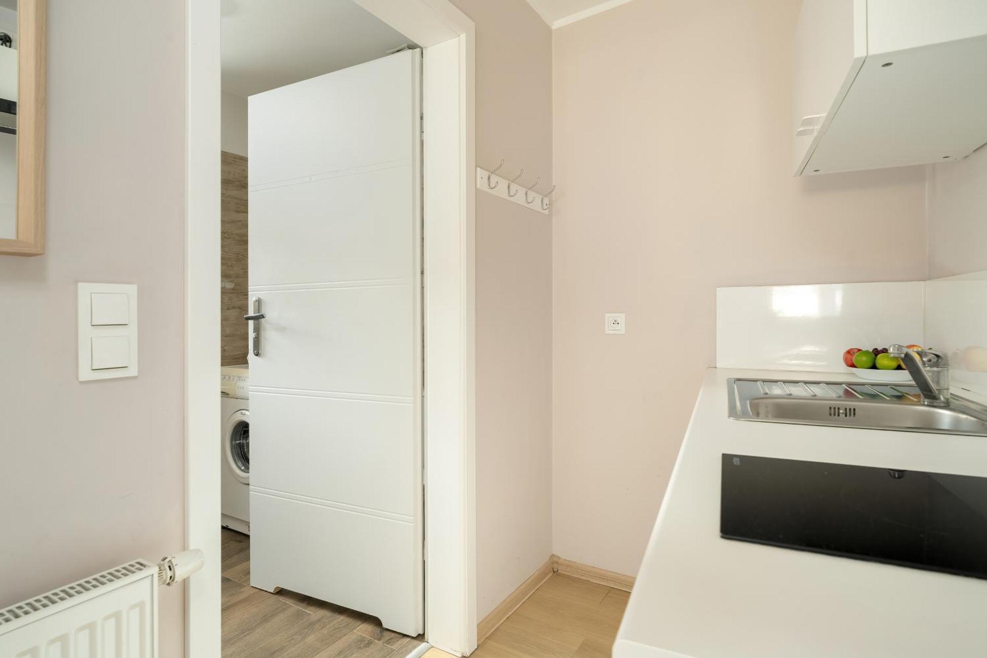 Stylowe I Eleganckie Studia Very Berry W Poznaniu By Noclegi Renters Dış mekan fotoğraf